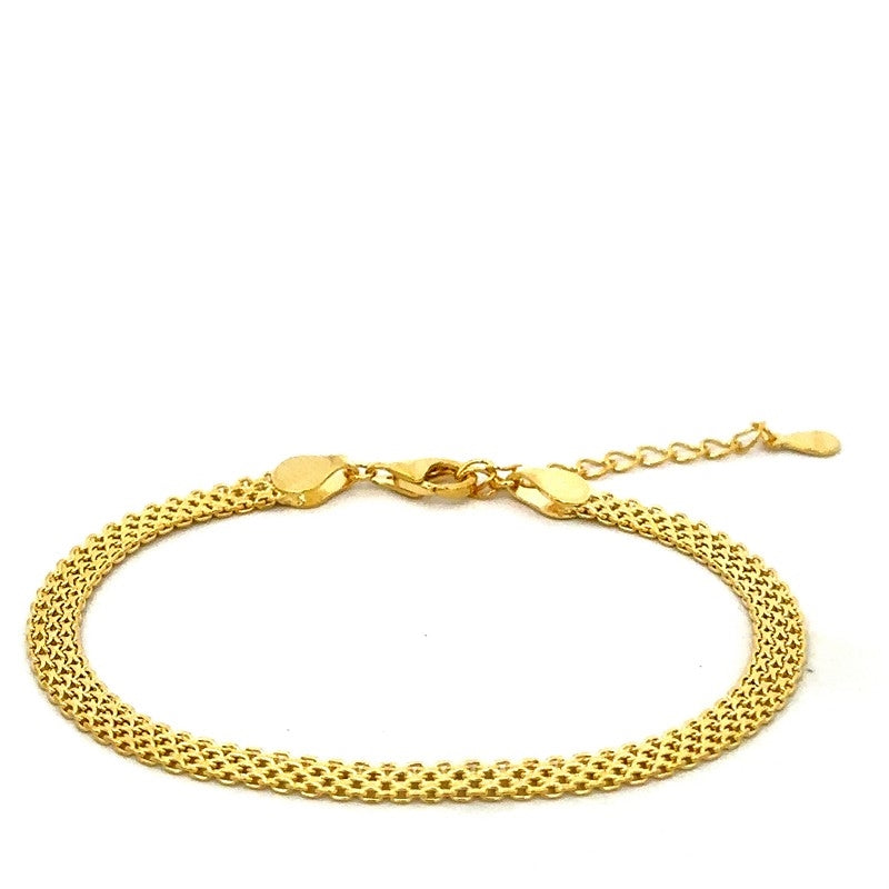 Caisa armbånd i 18 karat forgyldt sterlingsølv fra MerlePerle med justerbar længde 16+3 cm.